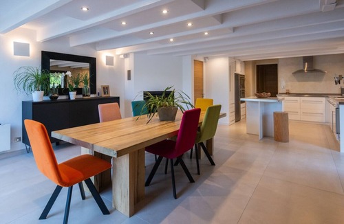 Cheval-Blanc Other | MAS MODERNE VUE LUBERON