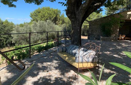 Sablet Villa | Mas Provençal climatisé avec piscine chauffée