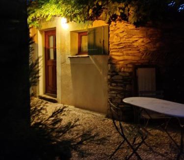 Tavel Apartment | Mazet indépendant Tavel - Le Mas de l Acacia