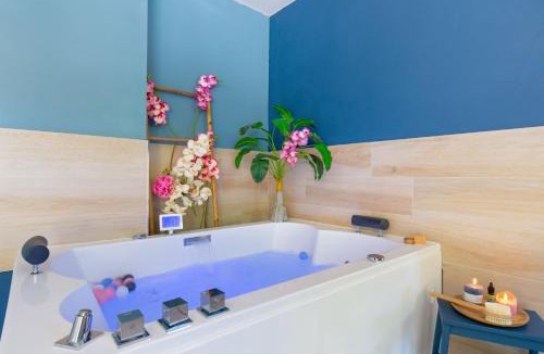 Puget-sur-Argens House | Mb Room - Appartement jacuzzi 4 étoiles Beauté