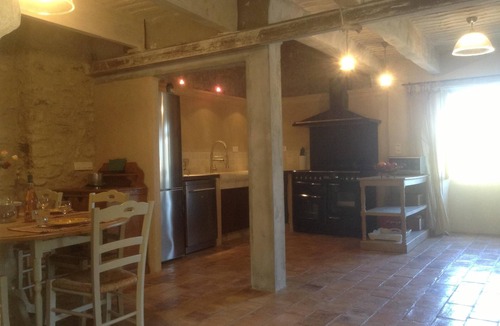 Menerbes Other | Menerbes old stone wine cellar with secure pool & fenced garden