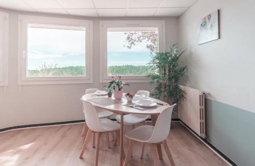 La Londe-les-Maures Apartment | Meublé tourisme 4*, les pieds dans l'eau, Villa LAS PALMERAS