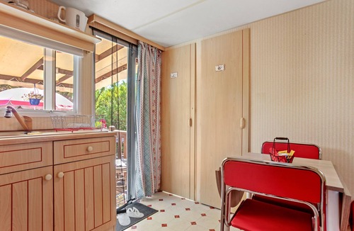 Sainte-Croix-du-Verdon House | Mobile Home 'Cocoon' with Lake View, Shared Pool and Air Conditioning