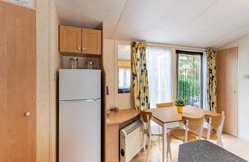 La Londe-les-Maures House | Mobile Home in Var near Miramar Beach