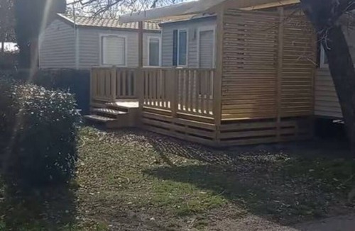La Roque-d'Antheron House | Mobile home rental in the softness of provence