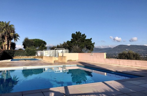 Cogolin Apartment | Modern and designer apartment 5 km from Saint Tropez