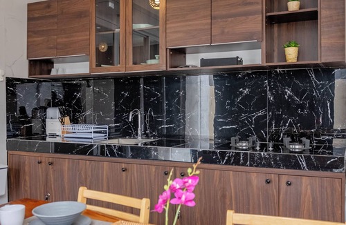 Kampial House | Modern Home w/Private Pool Close to City Center and Nature