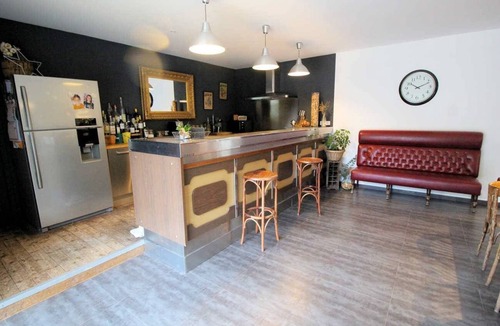 Vers-Pont-du-Gard House | Modern villa in Vers-Pont-du-Gard, private pool and pets allowed (2).