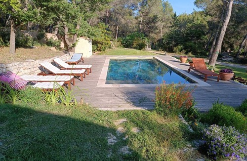 Venelles House | Nature in Aix