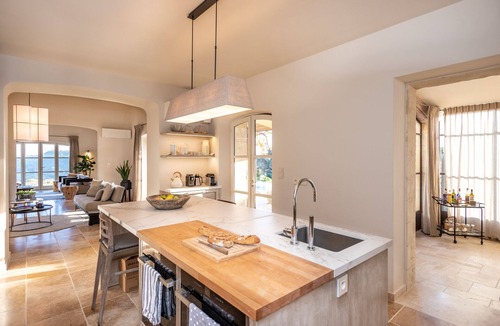 Gordes Other | NEW For Summer 2023! Exceptional Home Near Gordes