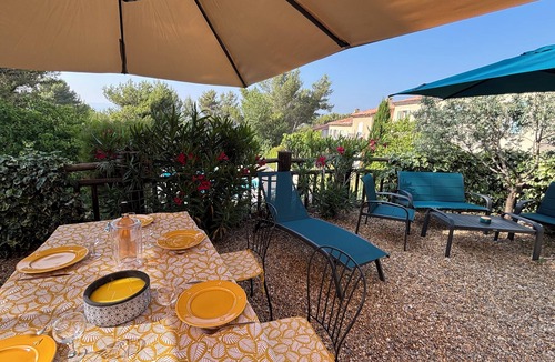 Pont Royal House | NEW "Mas Sereni'Tee" - Golf de Pont Royal - AC, Parking, Garden, Swimming pool