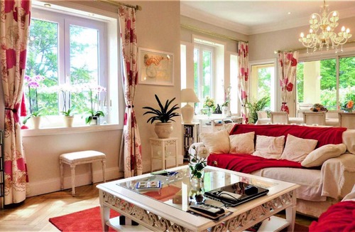 Avignon Apartment | Nice apartment in Avignon with 2 Bedrooms, WiFi and Outdoor swimming pool