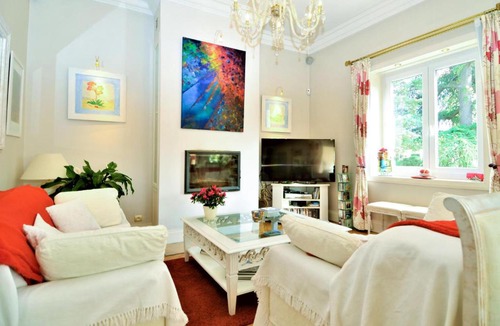 Avignon Apartment | Nice apartment in Avignon with 2 Bedrooms, WiFi and Outdoor swimming pool