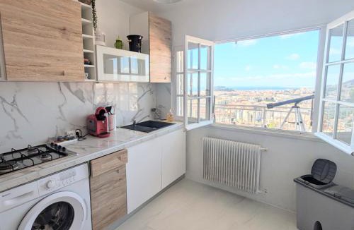 Saint-Roch Apartment | Nice view