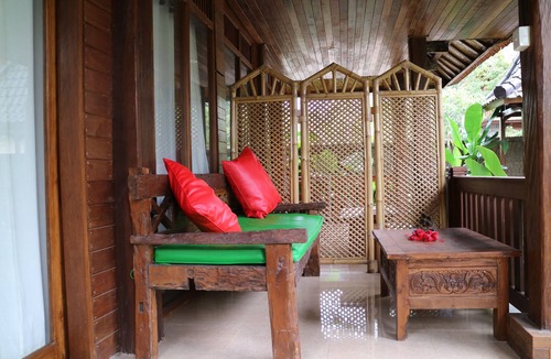 Lodtunduh House | NINGMAS HOUSE 2 is a unique old style wooden JOGOLO house