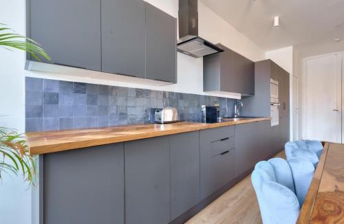 Prefecture Apartment | NOCNOC - Le Paraiso