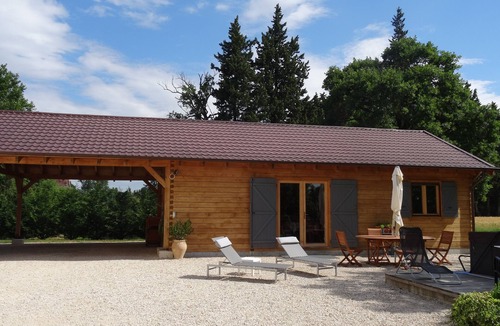 Orange Cottage | ORANGE in the countryside cosy cottage in property, SPA swimming pool air conditioning wifi parking