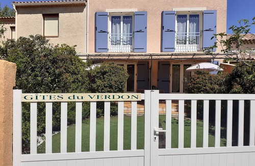 Les Salles-sur-Verdon Cottage | Parc Régional du Verdon. Location Proche du Lac de Sainte Croix