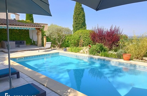 Saint-Marcellin-les-Vaison Villa | Peaceful villa with private pool 5 minutes from Vaison la Romaine