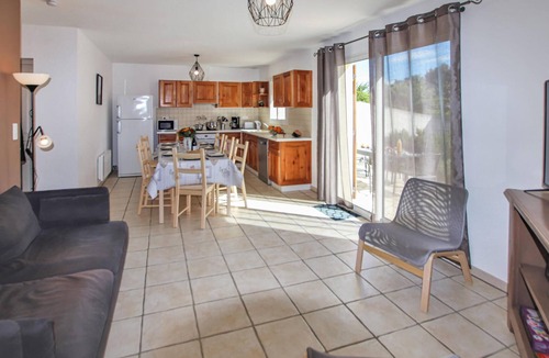Rochefort-du-Gard House | Pet friendly home in Rochefort du Gard