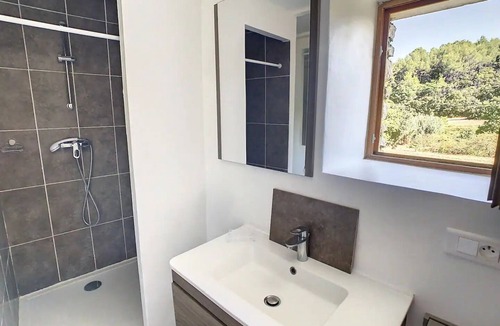 Menerbes House | Petite Maison au Pied du Luberon
