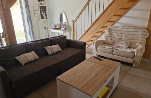 Morieres-les-Avignon Apartment | Petite maison meublée entre Avignon et Carpentras