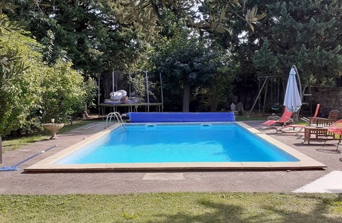 Velleron Villa | Pleasant 3-bedroom villa with pool in the heart of Provence!