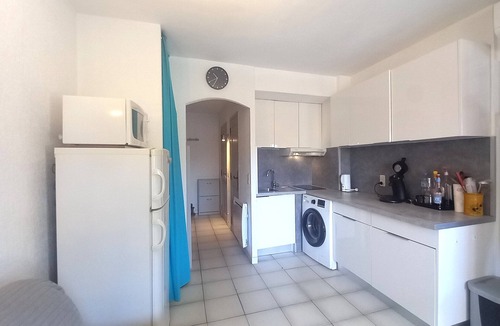Miramar Apartment | Pleasant air-conditioned T2 Nice cosy 25m² terrace