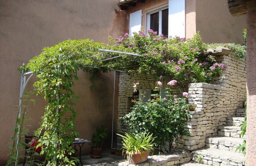 Velleron House | Pleasant contemporary cottage in the heart of Provence