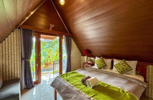 Nungnung Cabin | Pondok Sulangai Villas by AGATA