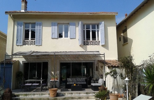 Mazargues Villa | pool and garden villa