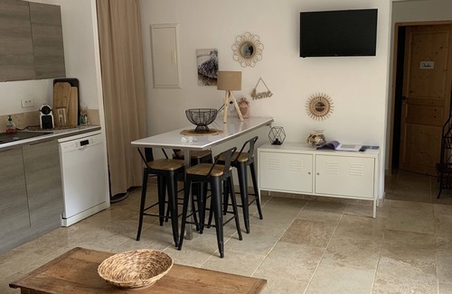 Ollioules House | pretty country house