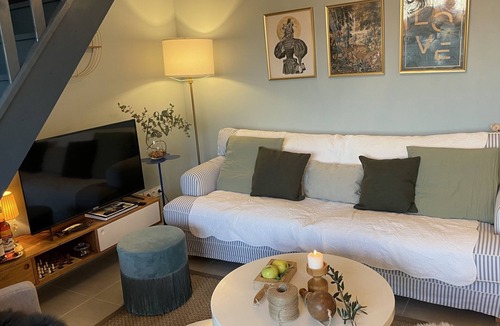 Entraigues-sur-la-Sorgue House | Pretty house with garden - Le Clos Du Moulin 2