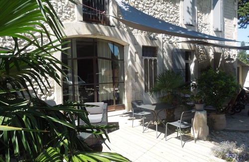 Chateaurenard House | PRETTY MAS PROVENCAL WITH LARGE HEATED POOL BETWEEN ALPILLES AND LUBERON