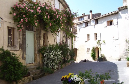 Lourmarin House | Pretty Provencal Townhouse In The Heart Of Lourmarin