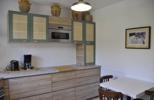 St.-Remy-de-Provence House | Private Heated pool - walking distance from Saint-Rémy-de-Provence