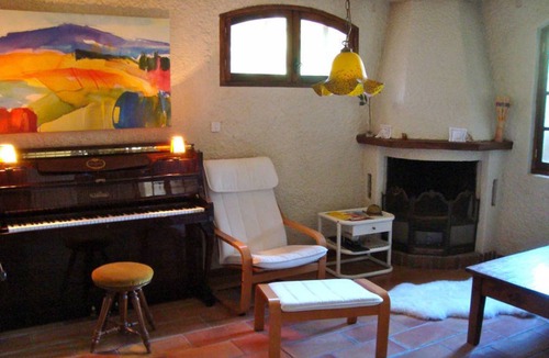 Quinson Resort | Private room ∙ 6 guests