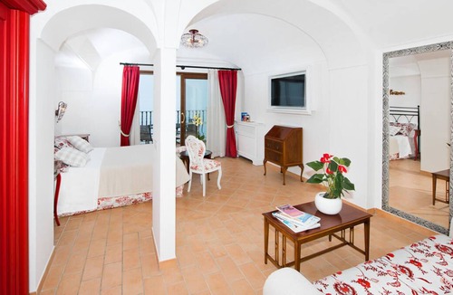 Path of the Gods Villa | Private villa with heated pool and sea views near Positano