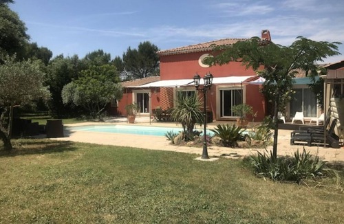 Lancon-Provence Villa | Propriété Avec Piscine, Jacuzzi en Provence