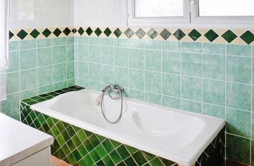 Bedoin House | Provencal holiday home with private garden, Bédoin
