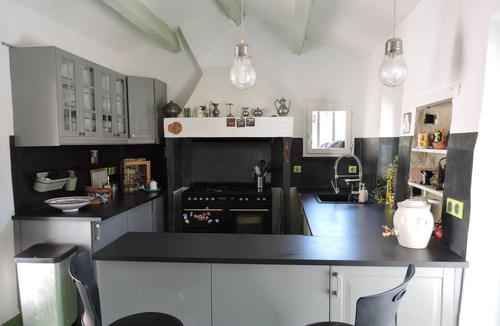 Roquevaire House | Provencal house in the heart of the hills