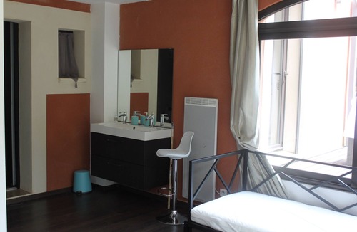 Entrechaux House | Provencal Villa: 4 Bedrooms and heated pool
