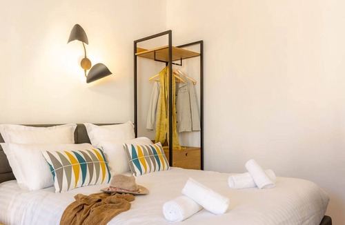 Forcalquier Apartment | Provence Au Coeur