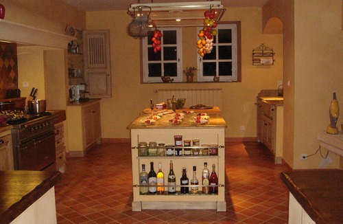 Cereste House | Provence Céreste in Luberon, 18th century sheepfold, between Apt and Manosque, on 47 ha