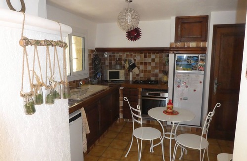 Les Salles-sur-Verdon House | PROVENCE: HOUSE IN LES SALLES/VERDON, 400 M FROM LAC DE SAINTE-CROIX, GORGES DE L'OUEST