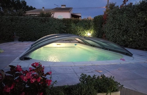 Pelissanne House | Provence house with indoor swimming pool