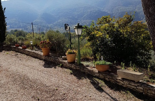Lacoste Apartment | Quiet apartment under the large cedar tree with breathtaking views of the Luberon.