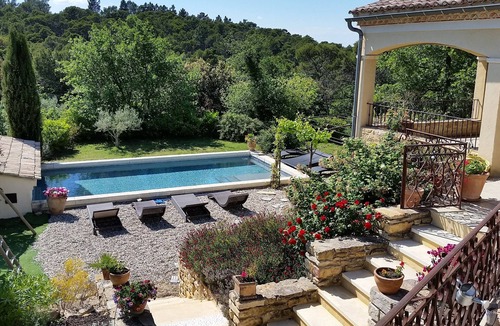 Mondragon House | Quiet heated swimming pool on a 22havineyard estate large house/air conditioning