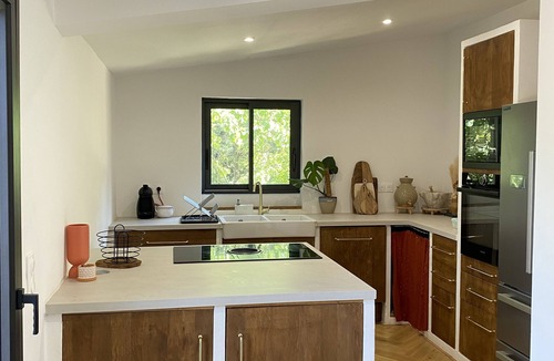 Cuers House | quiet house in the terraces