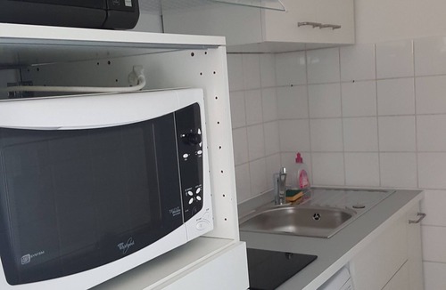La Penne-sur-Huveaune Apartment | Quiet studio near Aubagne